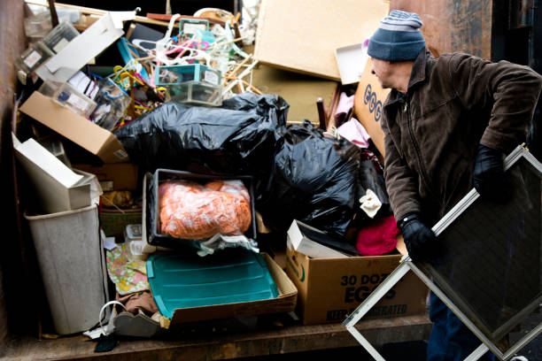 Best Appliance Removal Near Me  in Comstock Northwest, MI