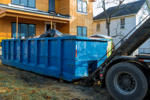 Best Garage Cleanout Services  in Comstock Northwest, MI